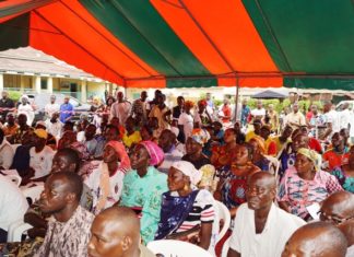 Délivrance des CNIB en Cote d’Ivoire:L’Ambassade Zongo dément les propos de Eddie KOMBOÏGO (Communiqué de presse)