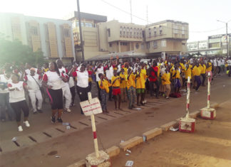 Semaine nationale du sport pour tous : aérobic et marche pour se dégourdir les jambes