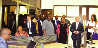 Banque mondiale : Le directeur des opérations, Axel Van Trotsenburg, visite l’incubateur Keolid