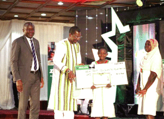 Excellence dans les établissements scolaires : Les lauréats des Tableaux d’honneur 2019 connus