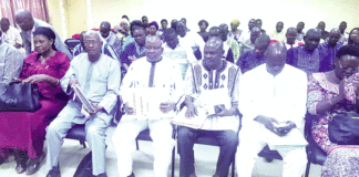 Téléphonies mobiles et promotions immobilières : Les députés veulent voir clair