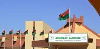 Coronavirus: l’Assemblée nationale suspend les séances plénières (Communiqué)