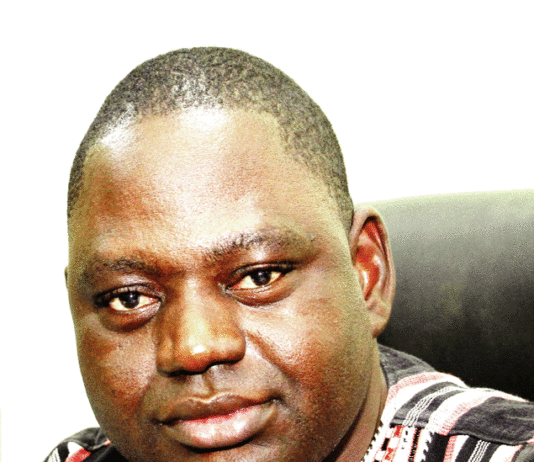 Debout dans la tempête