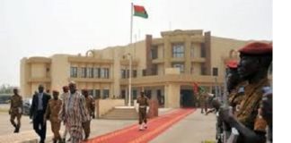 Coronavirus au Burkina: les établissements scolaires et universitaires fermés (communiqué)