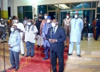 COVID-19: Le gouvernement, la majorité et l’opposition s’expliquent