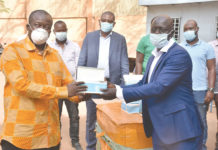 Lutte contre le COVID-19 : Un Burkinabè vivant en Chine offre 32 500 bavettes