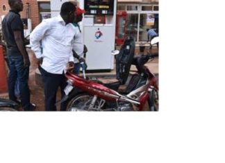 Baisse du prix des produits des hydrocarbures : 30 FCFA pour le litre du super 91 et du gasoil à partir de 3 avril.