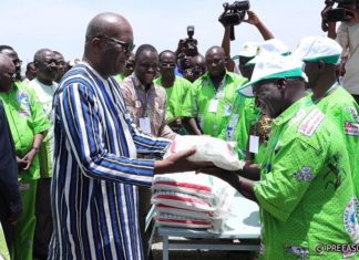 « Nous souhaitons que notre candidat passe au 1er tour », Simon Compaoré.