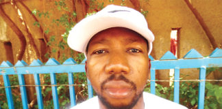 Arsène Félix Bayala, manager d’artistes : “Le Burkina n’a pas plus d’identité musicale”