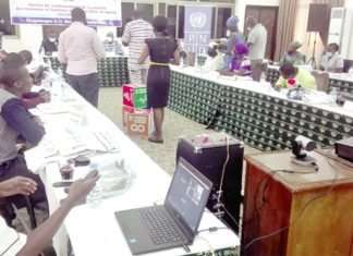 Gestion de l’information en période de COVID-19 : des journalistes renforcent leurs capacités