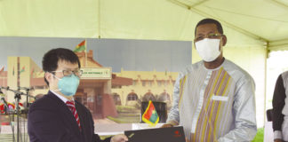 Coopération bilatérale : La Chine offre du matériel informatique à l’Assemblée nationale