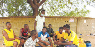 Riposte au COVID-19 à Manga Quand la crise fait naître de petits métiers