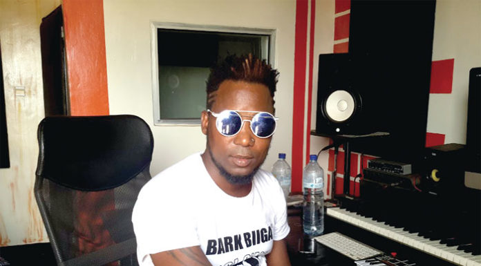 Dez Altino, artiste-musicien : “Je n’ai jamais été enseignant”