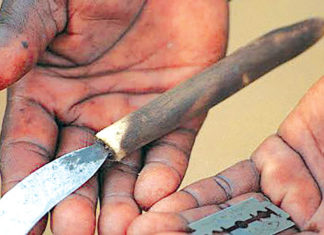 Boucle du Mouhoun: Quand des exciseuses abandonnent lames et couteaux