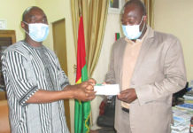 Lutte contre le COVID-19 au Plateau central et au Centre-Nord : L’ONG APIL et ses partenaires contribuent à hauteur de 8 350 000 FCFA