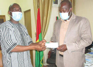 Lutte contre le COVID-19 au Plateau central et au Centre-Nord : L’ONG APIL et ses partenaires contribuent à hauteur de 8 350 000 FCFA