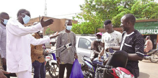 Port obligatoire du masque : Le ministre de la Sécurité sensibilise les usagers