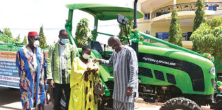 Développement agricole : Les producteurs semenciers reçoivent 64 tracteurs