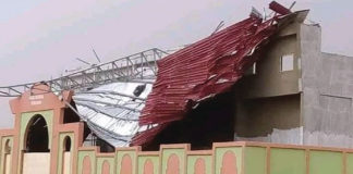 Toiture décoiffée du stade régional de Tenkodogo