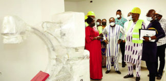 Centre de radiothérapie de Ouagadougou : le président du Faso visite le chantier