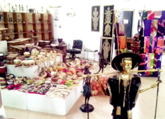 Village artisanal de Ouagadougou : quand la COVID-19 plombe les affaires