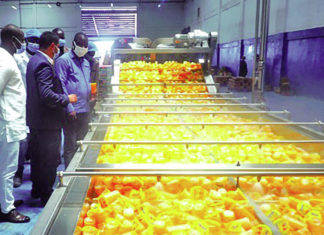 Twellium Industrie Burkina Faso : Le ministre du Commerce sur les nouvelles installations de l’usine