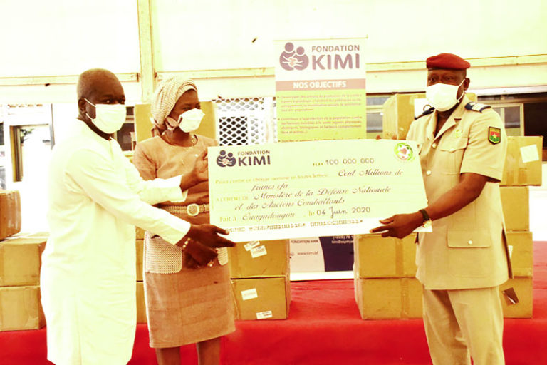 Lutte contre le terrorisme et la COVID-19 : La Fondation KIMI contribue pour 200 millions F CFA
