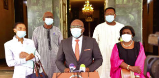 Lutte contre la COVID-19: la réouverture des frontières envisagée