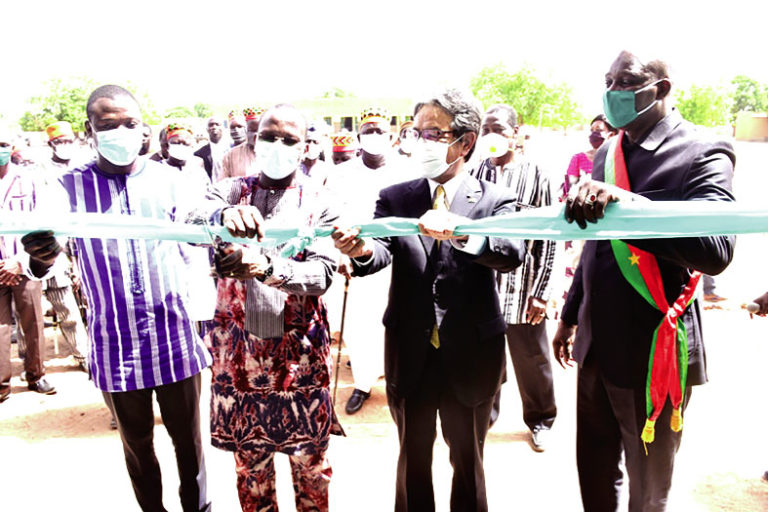 Electrification rurale par l’énergie solaire : Tanghin-Dassouri, rampe de lancement du projet