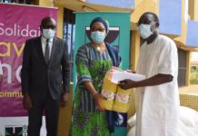 Lutte contre la COVID-19 : Bank of Africa fait don de vivres au ministère en charge de la femme.