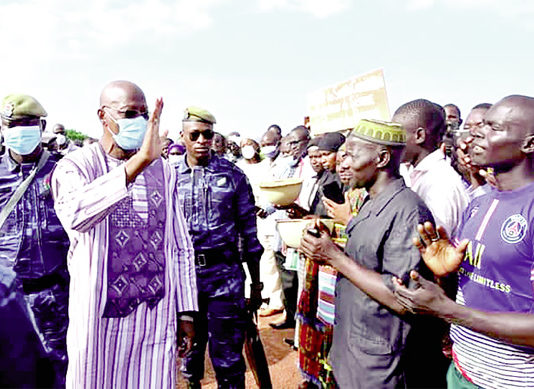 Le Premier ministre à Solenzo : un espoir pour les populations des Banwa