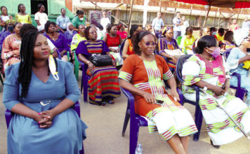 Soutien aux personnes vulnérables : des veuves des FDS reçoivent des vivres