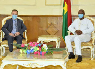 Coopération Burkina-Belgique: l’aurevoir de l’ambassadeur De La Marche au Premier ministre