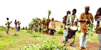 Djibon de Dankoun : Des « dozos » du Centre sacrifient à la tradition