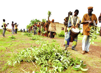 Djibon de Dankoun : Des « dozos » du Centre sacrifient à la tradition