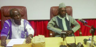 Dédicace de livre : Paul Bassoulet propose une «démocratie négro-africaine»