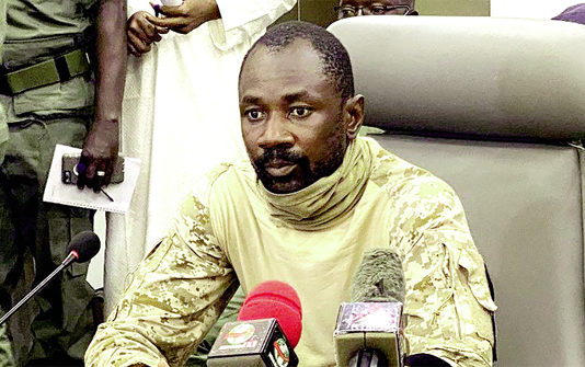 Colonel Assimi Goïta : un ex-otage devenu l’homme fort du Mali