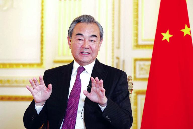Relations sino-américaines : « La Chine et les États-Unis doivent développer leurs relations et assumer leurs responsabilités envers le monde », Wang Yi, ministre chinois des Affaires étrangères