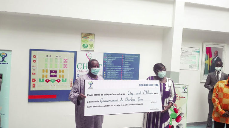 Lutte contre la COVID-19 : La Commission de l’UEMOA offre 500 millions F CFA