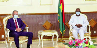 Crise humanitaire au Burkina Faso : la Croix-Rouge promet renforcer ses actions