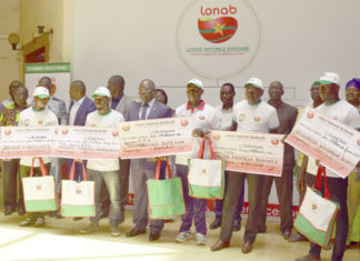 Tranche commune entente 2020 : les cinq gagnants du Burkina reçoivent leurs chèques