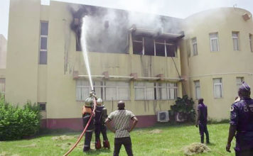 Assemblée nationale: deux bureaux partis en fumée