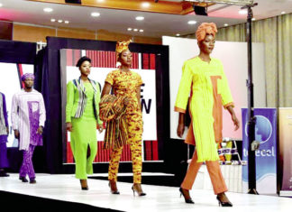 Fashion alive 2020 : 23 stylistes démontrent leur savoir-faire