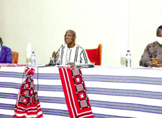 Centre-Ouest : le Premier ministre à l’écoute des forces vives