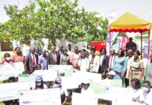 Rentrée scolaire 2020-2021 : la CARFO redonne espoir à 750 orphelins