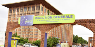 La Poste Burkina Faso :Les couleurs nationales exaltées