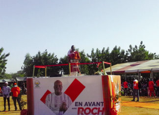 Roch Kaboré promet un retour rapide des déplacés