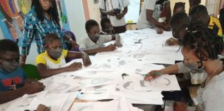 Projet coup de pousse: Une voix pour les enfants sourds et entendant