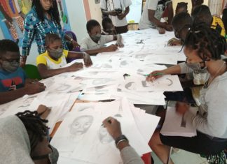 Projet coup de pousse: Une voix pour les enfants sourds et entendant