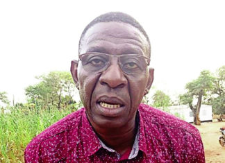 Alain Edouard Traoré à la conquête des électeurs de Kossara